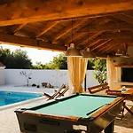 In With Private Pool *