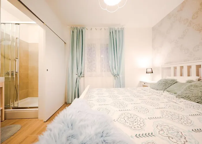 In With Private Pool Pridraga