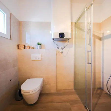 In With Private Pool * Pridraga