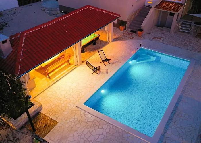 In With Private Pool