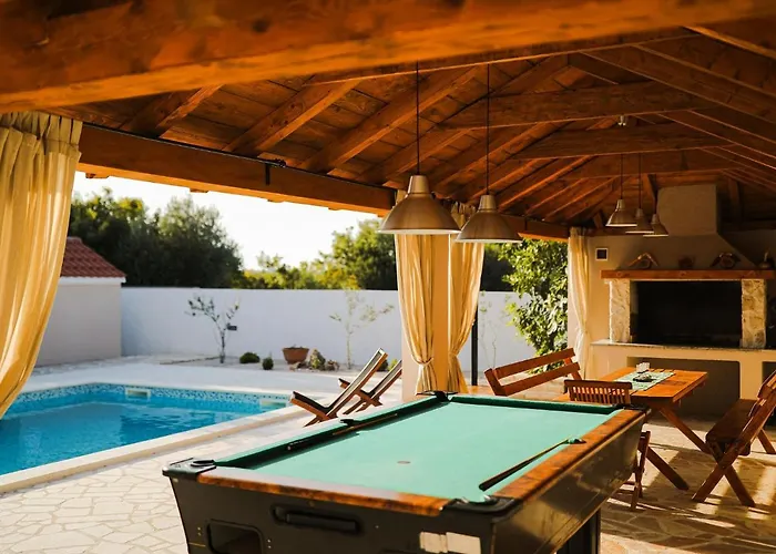 In With Private Pool *