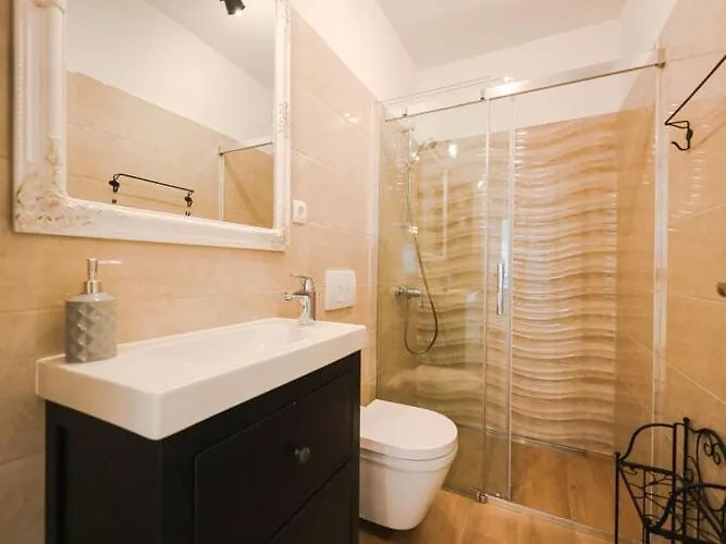 In With Private Pool Вилла